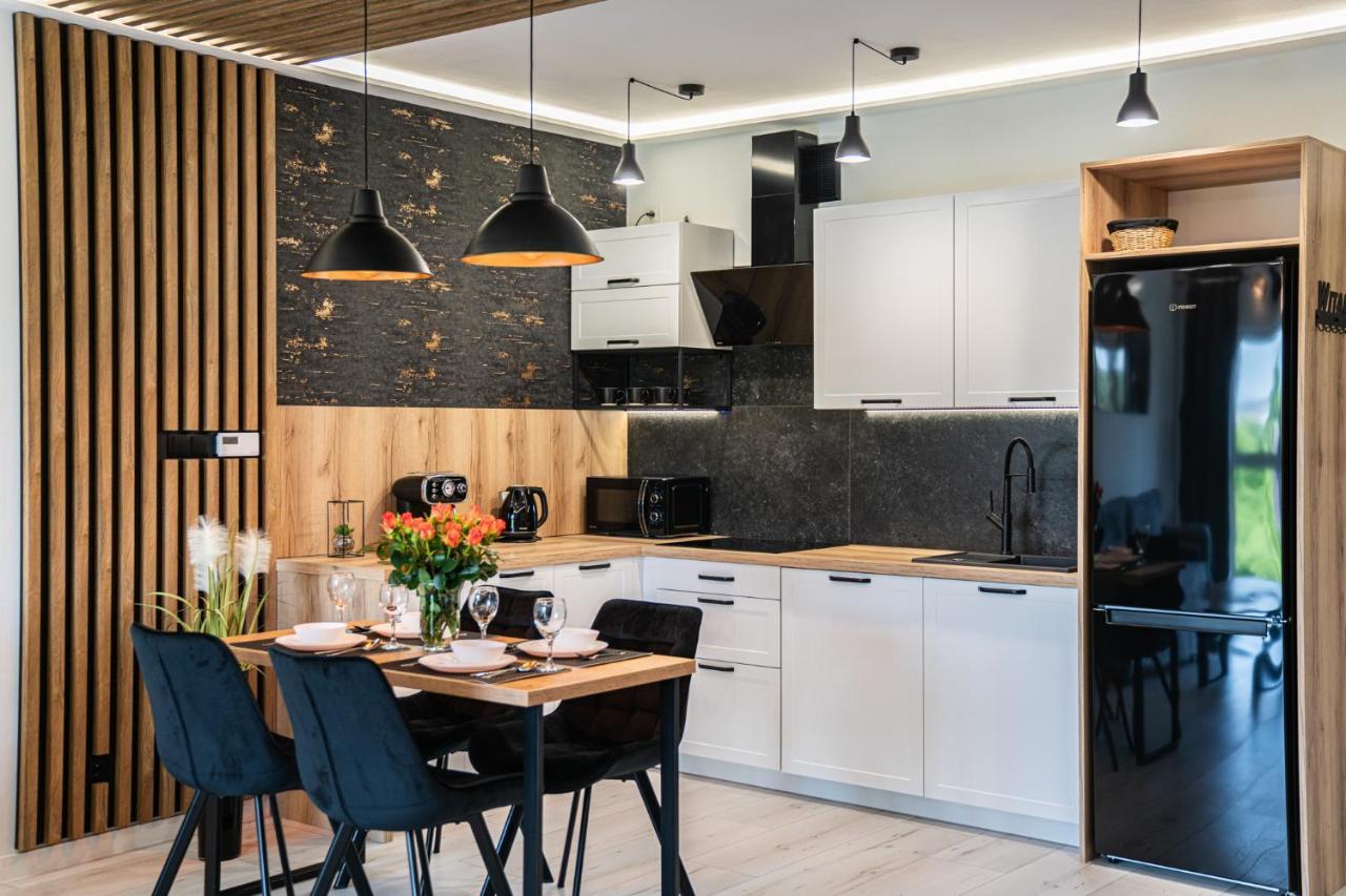 Апартаменты Apartament Duzy Staw Еленя-Гура Экстерьер фото