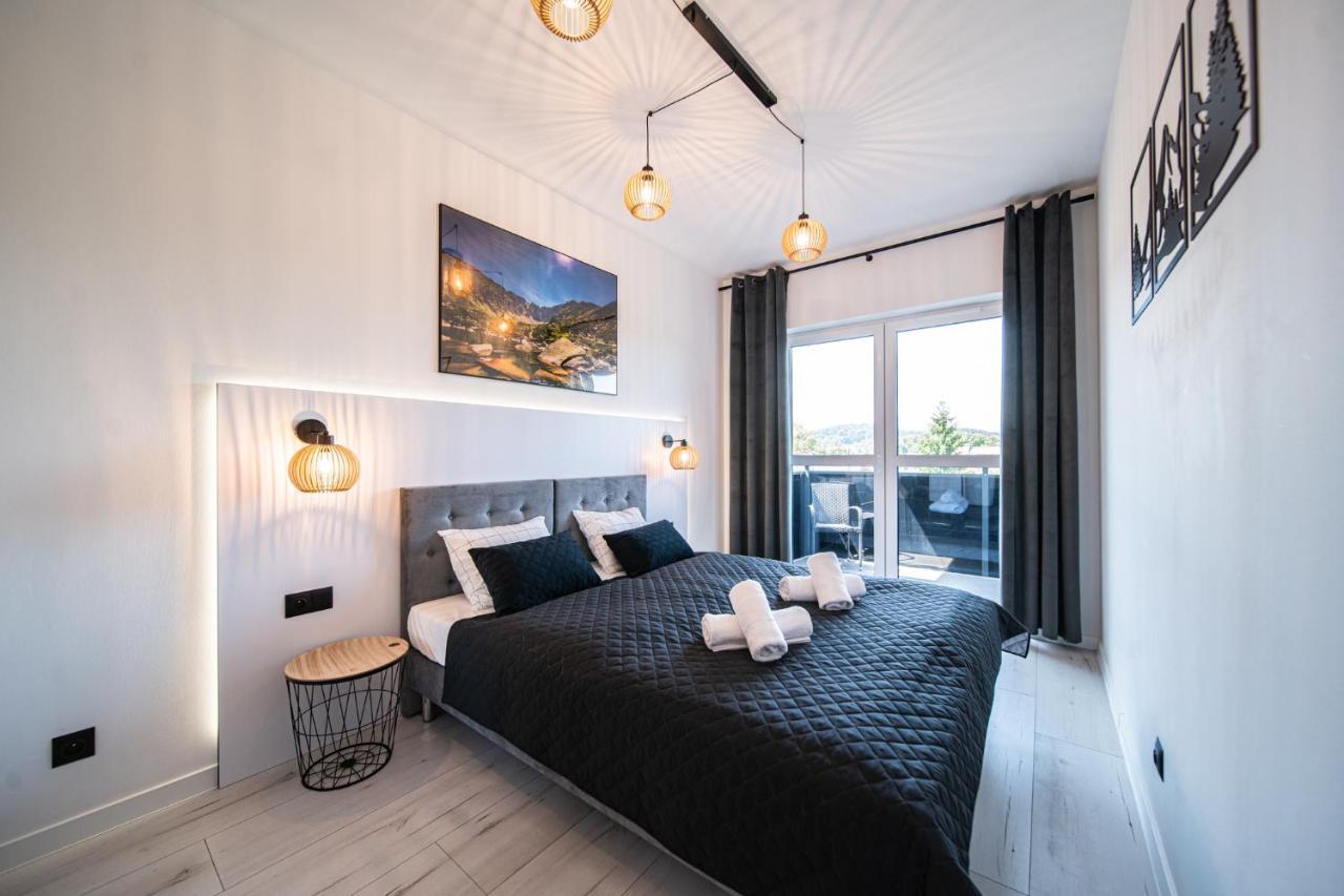 Апартаменты Apartament Duzy Staw Еленя-Гура Экстерьер фото