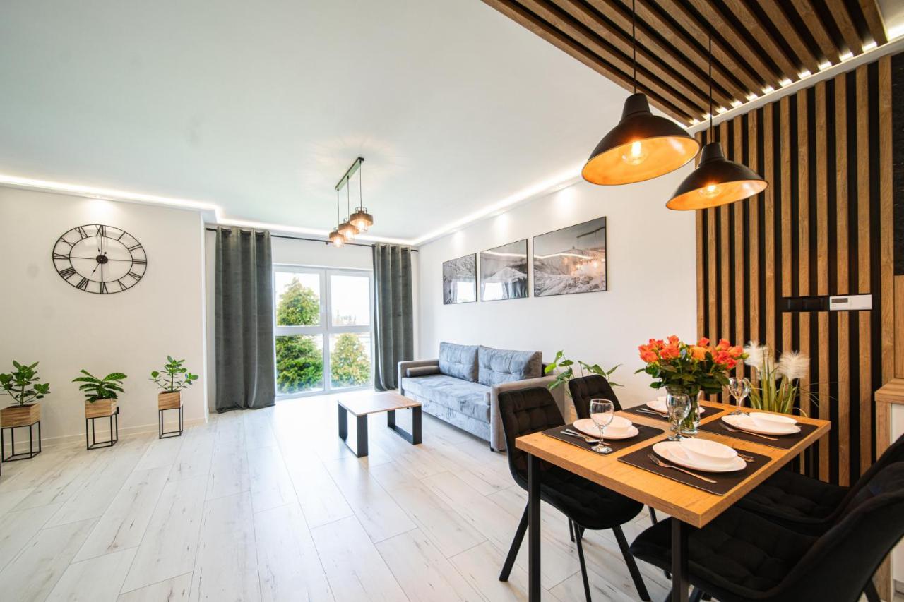 Апартаменты Apartament Duzy Staw Еленя-Гура Экстерьер фото