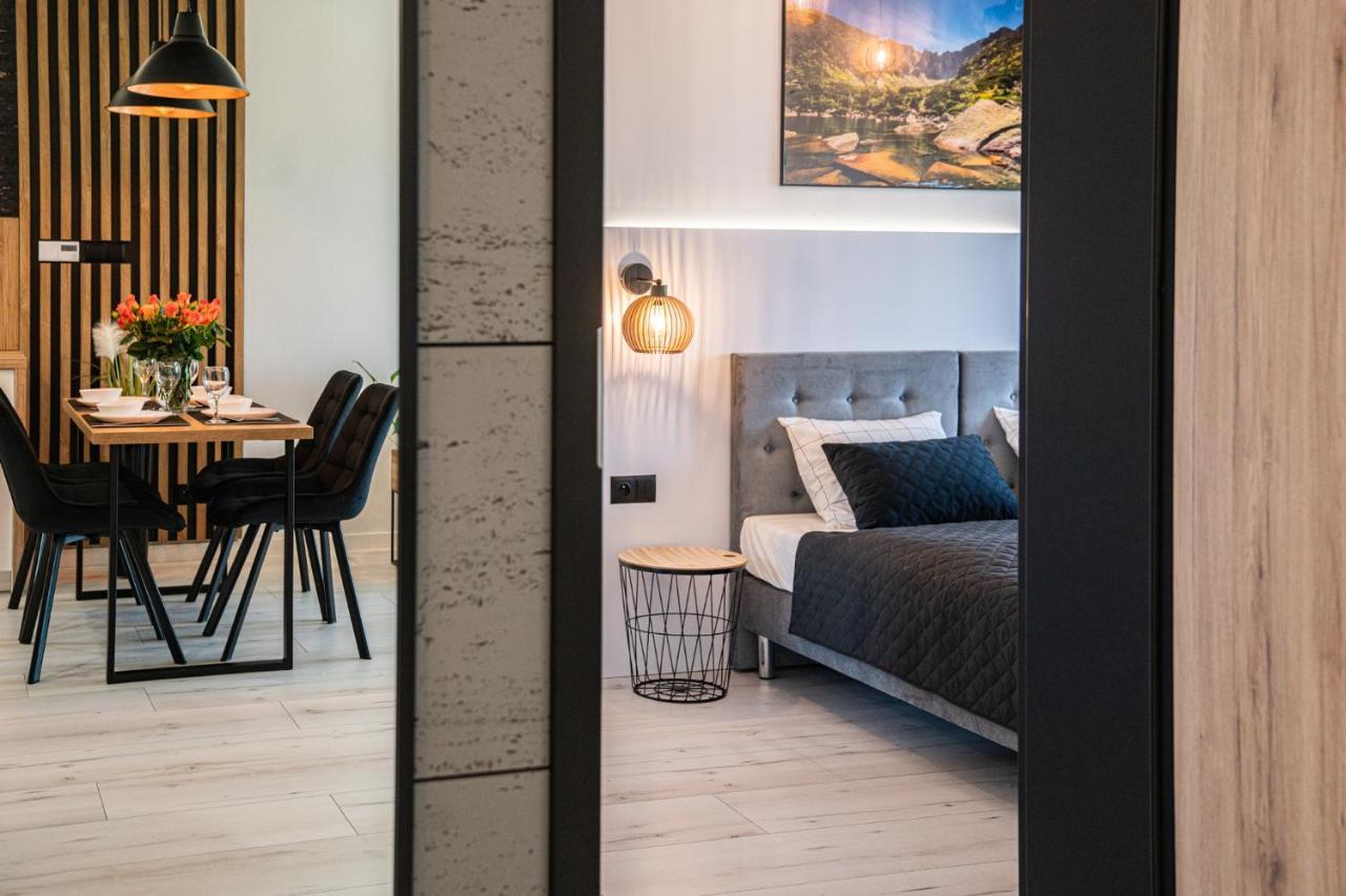 Апартаменты Apartament Duzy Staw Еленя-Гура Экстерьер фото
