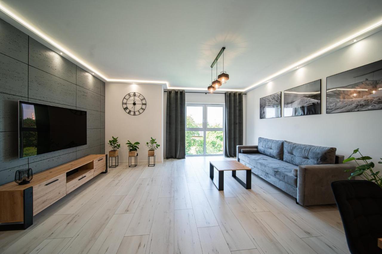 Апартаменты Apartament Duzy Staw Еленя-Гура Экстерьер фото